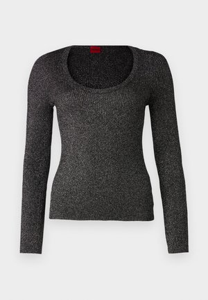 Pull en rib doux noir à manches longues avec un décolleté dégagé. Texture étincelante, fabriqué à partir d'un matériau léger. Étiquette visible au niveau du cou.