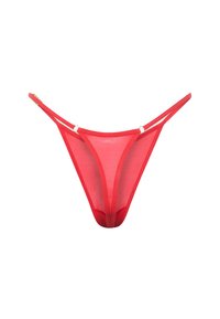 String en maille rouge avec bretelles étroites et couverture minimale. Texture douce avec une apparence transparente et des détails de bretelles contrastantes sur les côtés.
