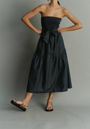 Freizeitkleid - black