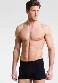 Schiesser Trunks - blauschwarz