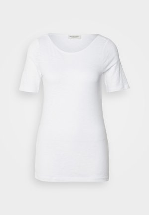 T-shirt bianco a maniche corte in tessuto morbido e leggero. Presenta un collo rotondo e una vestibilità rilassata. Design semplice e minimalista.