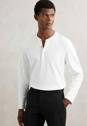 HENLEY  - Maglietta a manica lunga - white