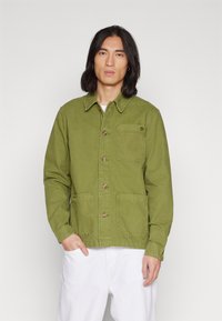 Timberland KEMPSHIRE WASHED CHORE JACKET - Sommerjakke - sphagnum