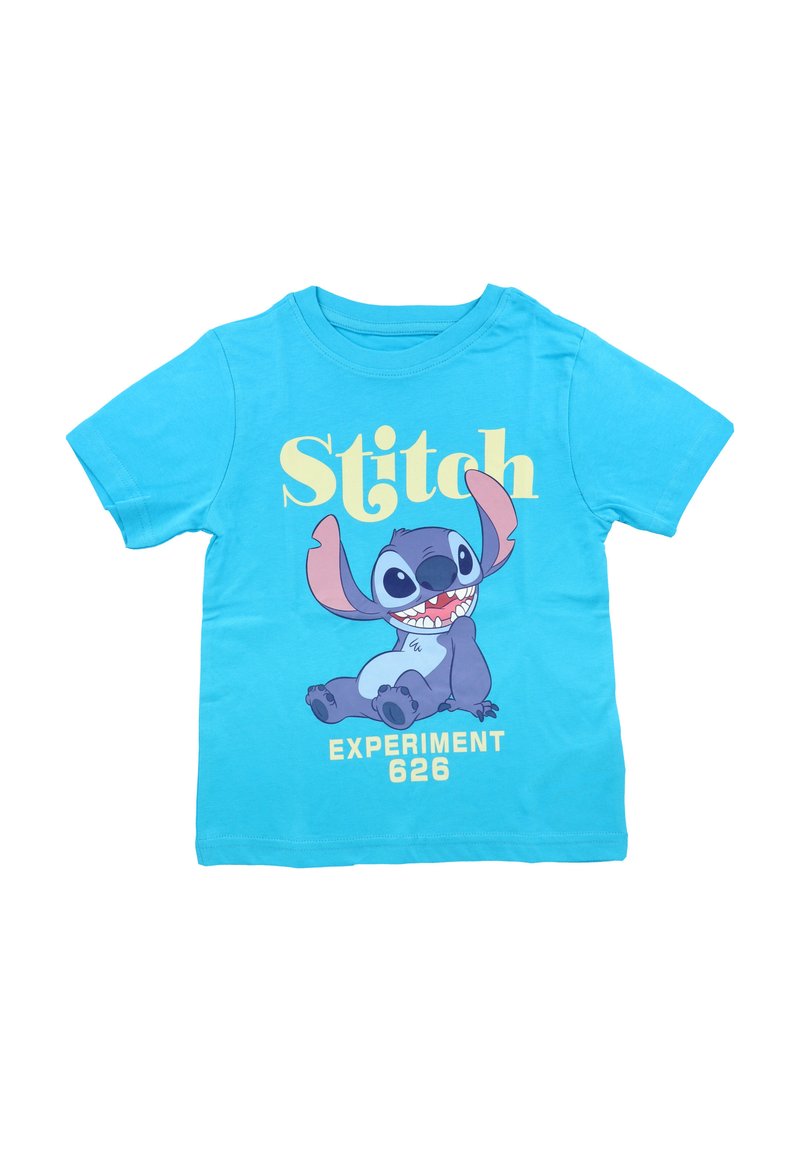 En ljusblå T-shirt för småbarn med en leende tecknad karaktär, Stitch, som sitter, med texten "Stitch" och "EXPERIMENT 626" nedanför.