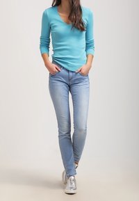 United Colors of Benetton Stickad tröja - light blue