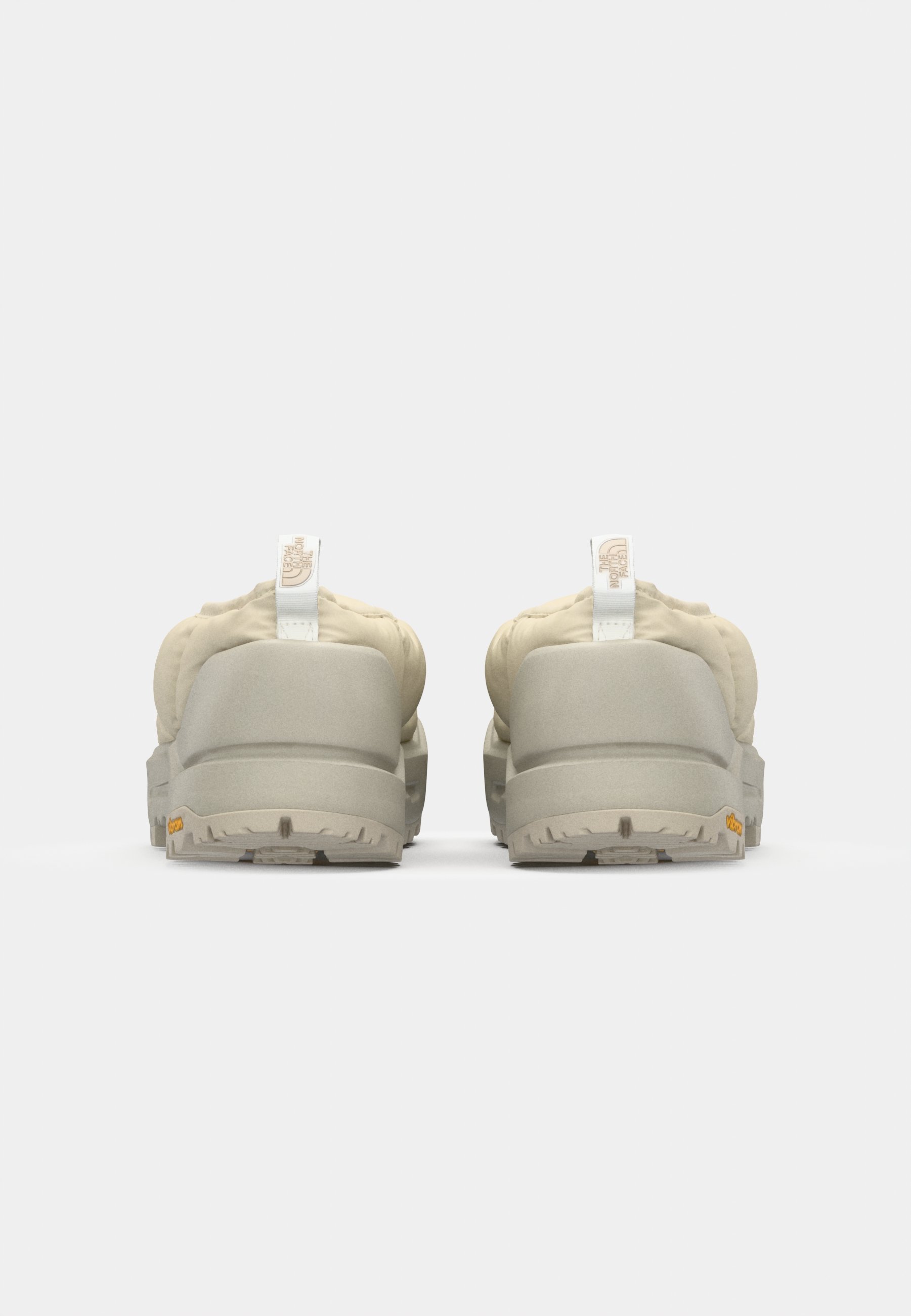 The North Face BASE CAMP THERMOBALL MULE UNISEX - Saboţi