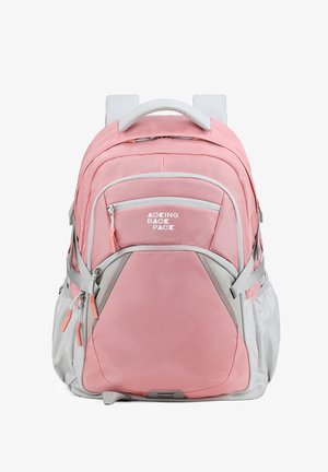 Zaino rosa e grigio con più scomparti, cerniere e spallacci imbottiti. Presenta un motivo geometrico sui lati e un logo nella parte frontale.