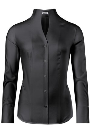 Blusa in satin nero con colletto alto, maniche lunghe e chiusura frontale con bottoni. Presenta una texture liscia e una vestibilità sartoriale.