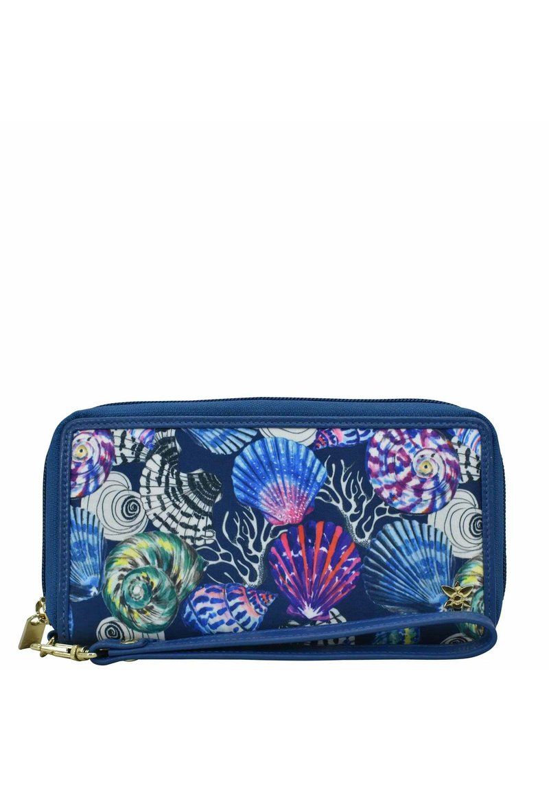 Gevoerd portemonnee in marineblauw stof, met een kleurrijk schelpmotief. Gouden accenten bij de rits, rechthoekige vorm met een gladde textuur.