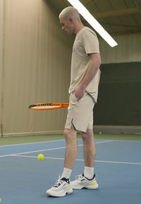 BOSS HECON ACTIVE - Sportiniai šortai - open beige