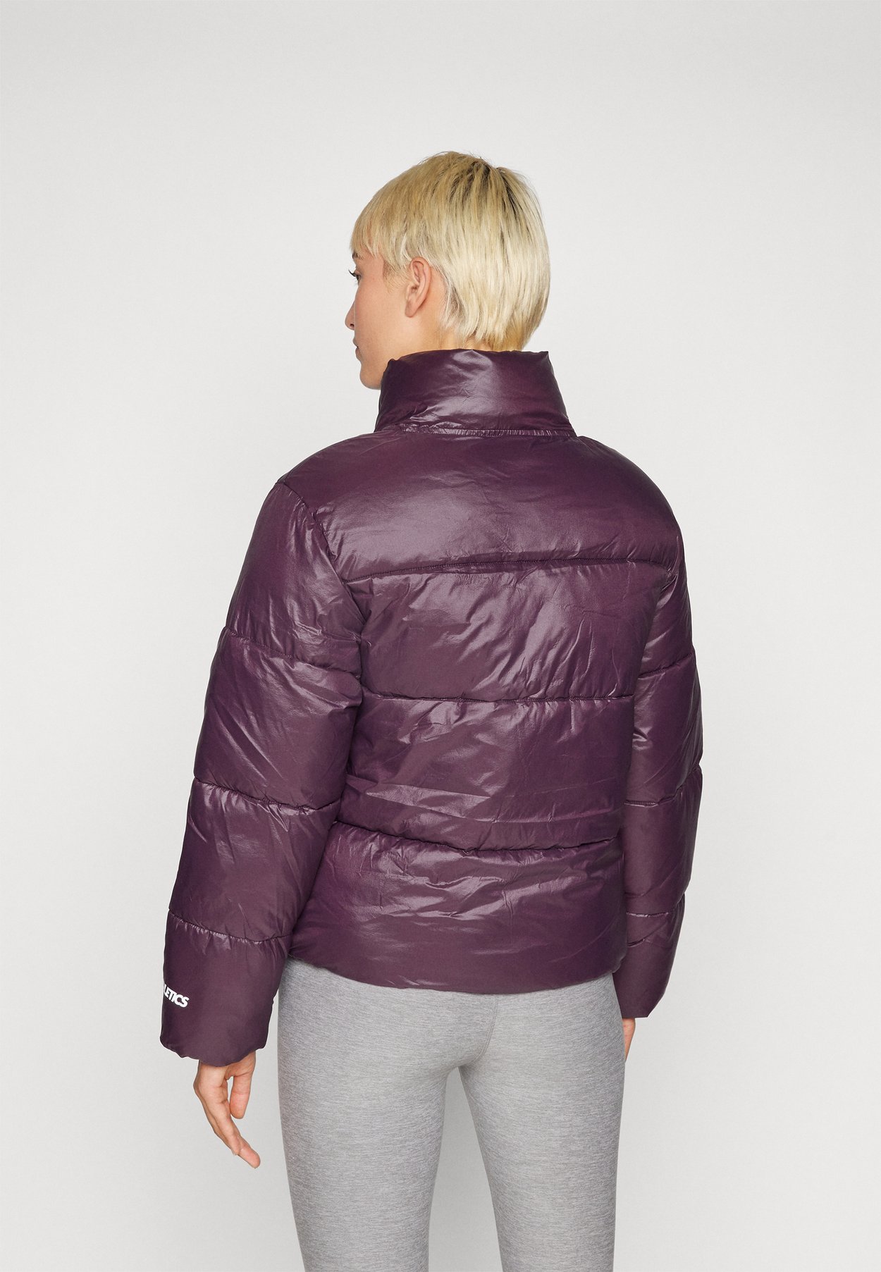 ESSENTIAL PUFFER
