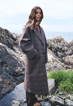 ICHI, IHEMMALU - Manteau classique - cocoa brown check
