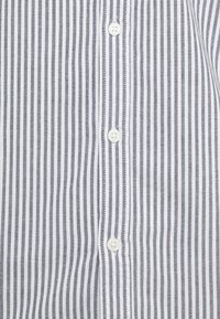 Only & Sons ONSALVARO STRIPE - Košeľa - dark navy