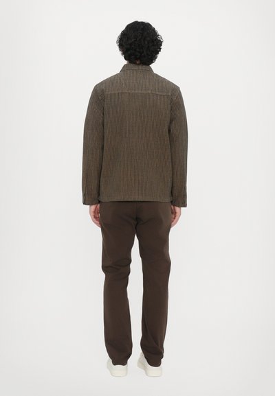 CLOSED WORKER SHIRT - Camicia - rock beige