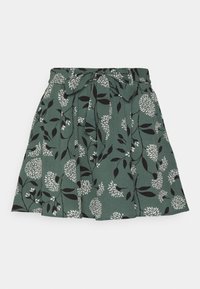 Não selecionado, balsam green/white