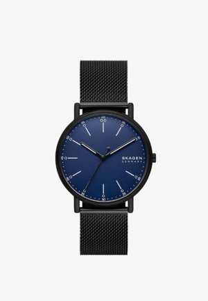 Orologio in acciaio inox nero con quadrante blu navy, indicatori delle ore minimalisti e cinturino in rete nera. Design elegante con estetica moderna.