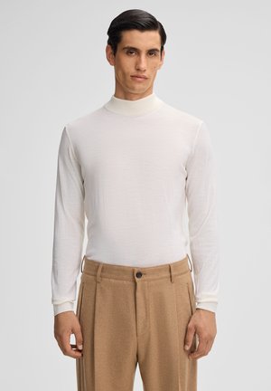 MAREK - Strickpullover - creme