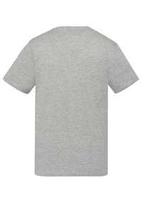 Camiseta gris de manga corta hecha de algodón suave, con un cuello redondo clásico y una textura lisa y uniforme, sin gráficos ni patrones.