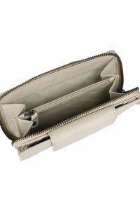 Beige leren portemonnee met ritssluiting, meerdere vakken en een centraal vak met rits. Gestructureerde buitenkant en gladde voering.