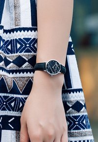 Victoria Hyde MARBLE DIA ULTRA THIN MINIMALIST - Ručni sat - schwarz