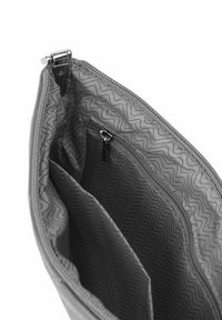 VUCH LYLANN QTD - Kabelka - grey