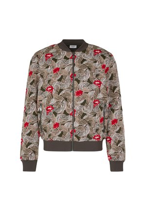 Bomberjack in olijfgroen met een abstracte wervelende patroon in beige en rood. Voorzien van een rits aan de voorkant en geribde boorden en zoom.