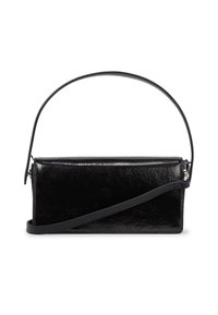 Borsa a spalla in pelle nera con una texture liscia e lucida. Presenta una lunga tracolla regolabile e una forma rettangolare con chiusura a zip.