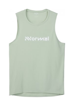 Mouwloos lichtgroen sporttopje met een ronde hals en een wit logo met de tekst "Normal" in het midden van de borst.