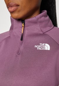 The North Face MOUNTAIN ATHLETICS FLEECE ¼ ZIP - Camisola - midnight mauve/purple chalk