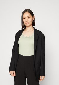 Rosemunde BABETTE U NECK - Top - desert sage