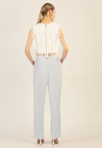 Apart Top - creme