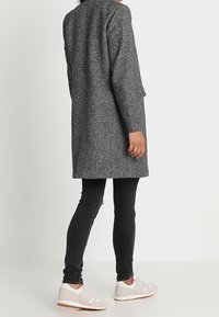 ONLY Klassisk frakke - mottled dark grey