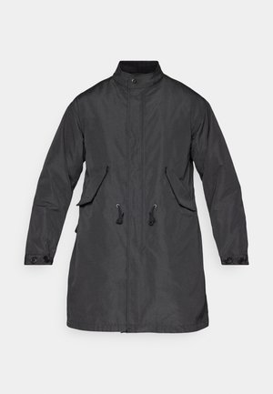 Giacca nera a maniche lunghe realizzata in tessuto testurizzato. Presenta un colletto alto, tasche frontali, cordini regolabili e dettagli con bottoni.