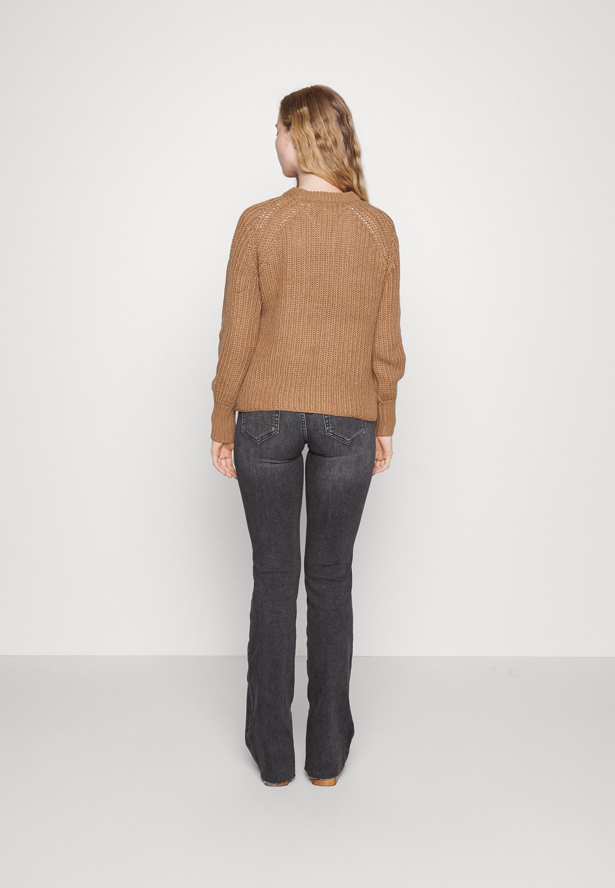 ONLBLUSH SLIT