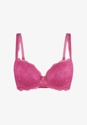 Lace beha in felroze met gevoerde cups, geschulpte randen en verstelbare schouderbanden. Heeft een centrale strikdetail en accenten in goudkleurig metaal.