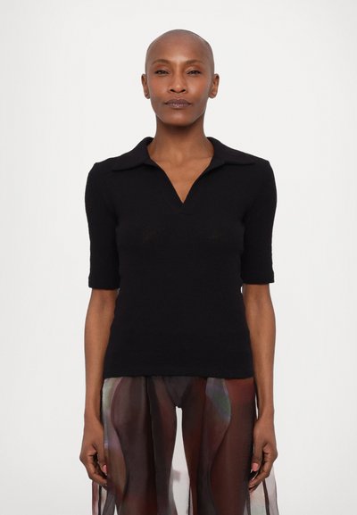 CLOSED HALF SLEEVES - Bluză polo - black