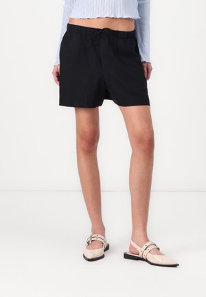 EASY - Shorts - black