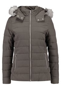 Vatteret jakke i mørkegrå med aftagelig hætte, imiteret pelsdetaljer, lynlåslukning foran og to sidelommer. Har quiltet tekstur.