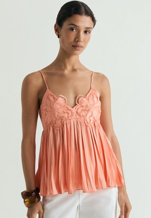 Scalpers, SCALPERS SLIP FLOWER TOP - Top - coral