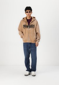 YOURTURN WASHED ZIP-HOODIE UNISEX - Sweatjakke - brown
