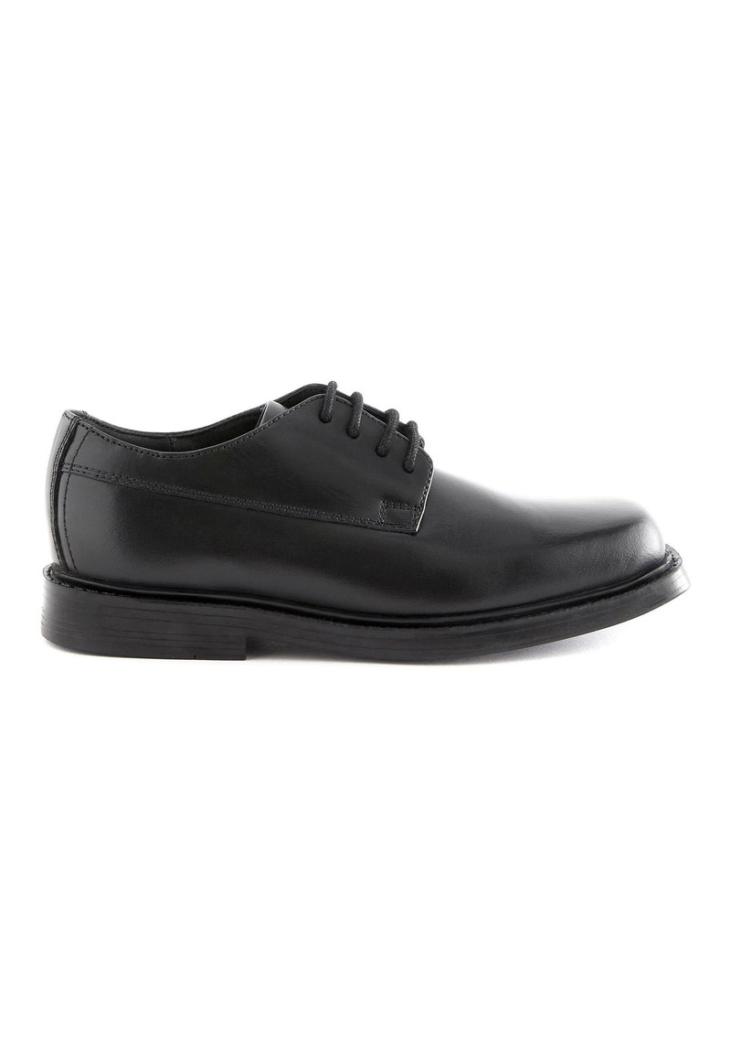 Chaussures de ville pour hommes en cuir noir avec une finition lisse, bout arrondi, design à cinq œillets et semelle en caoutchouc basse.