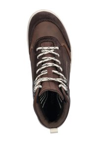 Sneaker in pelle marrone e tessuto con lacci bianchi a fantasia, colletto imbottito, occhioni metallici e linguetta bianca sul tallone.