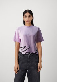 KARL LAGERFELD - SIGNATURE - Print T-shirt - orchid bouquet Thumbnail Image 1