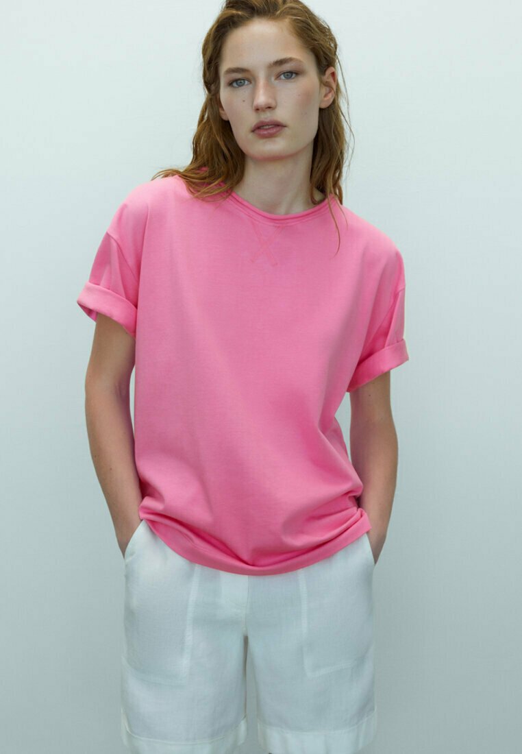 fluro pink t shirt