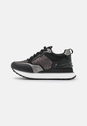 Zapatillas - black
