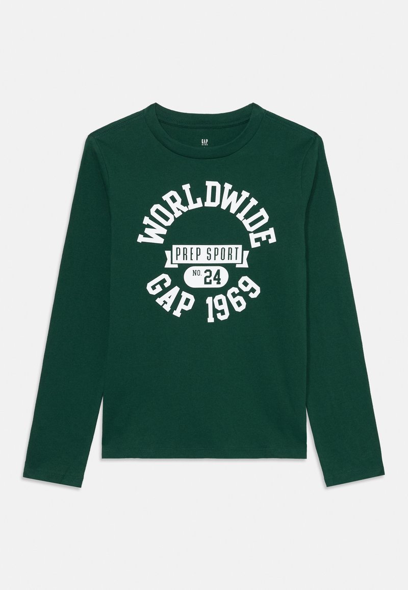 Tamnozeleni dukserica dugih rukava s bijelim natpisom "WORLDWIDE PREP SPORT NO 24 GAP 1969" otisnutim na prednjoj strani.