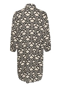 Chemise à manches longues en tissu crème avec un motif de cubes géométriques noirs. Col à boutons et manches plissées avec poignets. Texture douce.