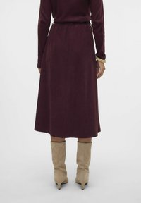Vero Moda VMVILJA HOHE TAILLE  - Jupe trapèze - winetasting