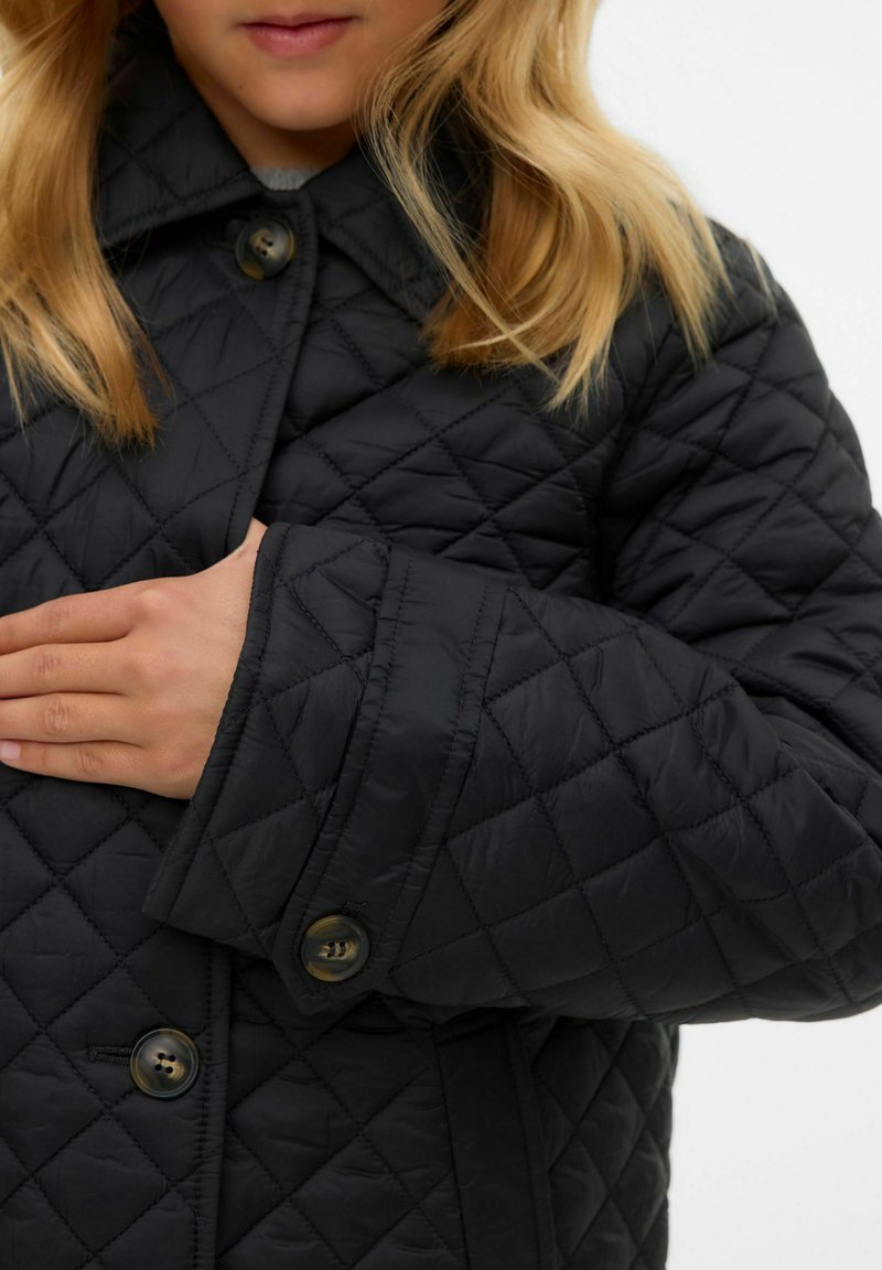 VERO MODA Girl HOLTE Chaqueta de invierno black/negro