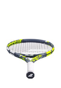 Tennisketsjer med et gråt og gult mønster, et hvidt greb, og et rundt hoved med et gitter af strenge.